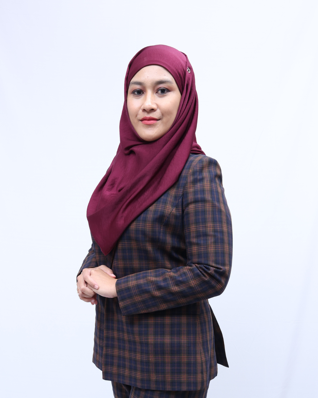 INTAN ZAINAB BINTI MOHD BUSTAN